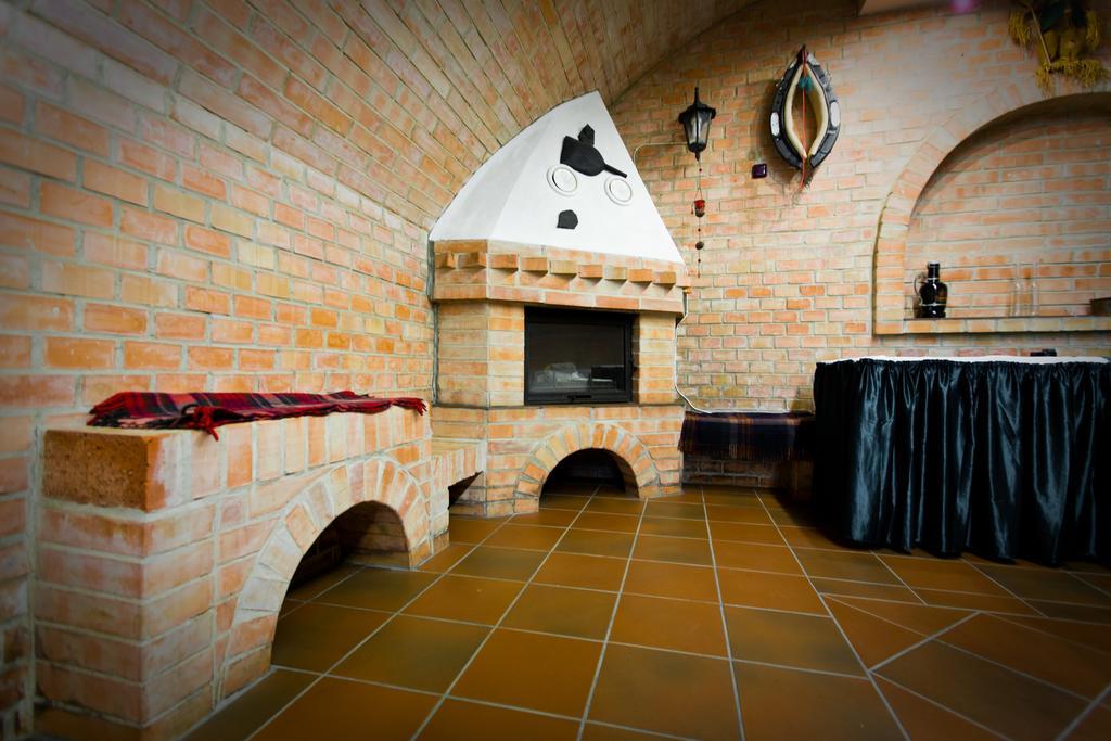 Penzion U Kraliku Kurdějov Exterior foto